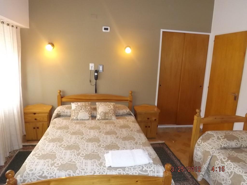 Hotel Ozieri San Antonio Oeste Zimmer foto